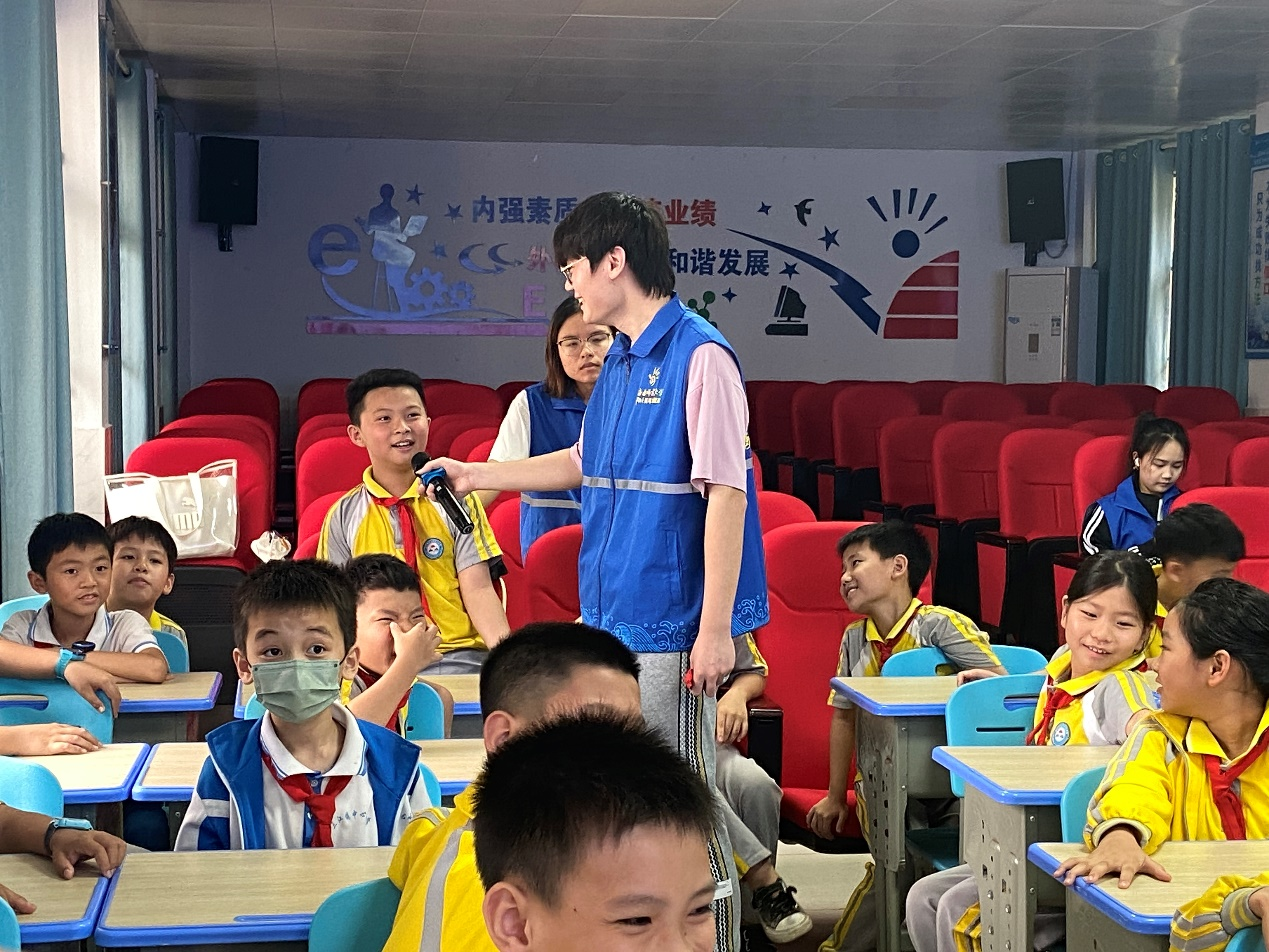 “学习二十大 青春志愿行”信息科学技术学院三江镇支教活动